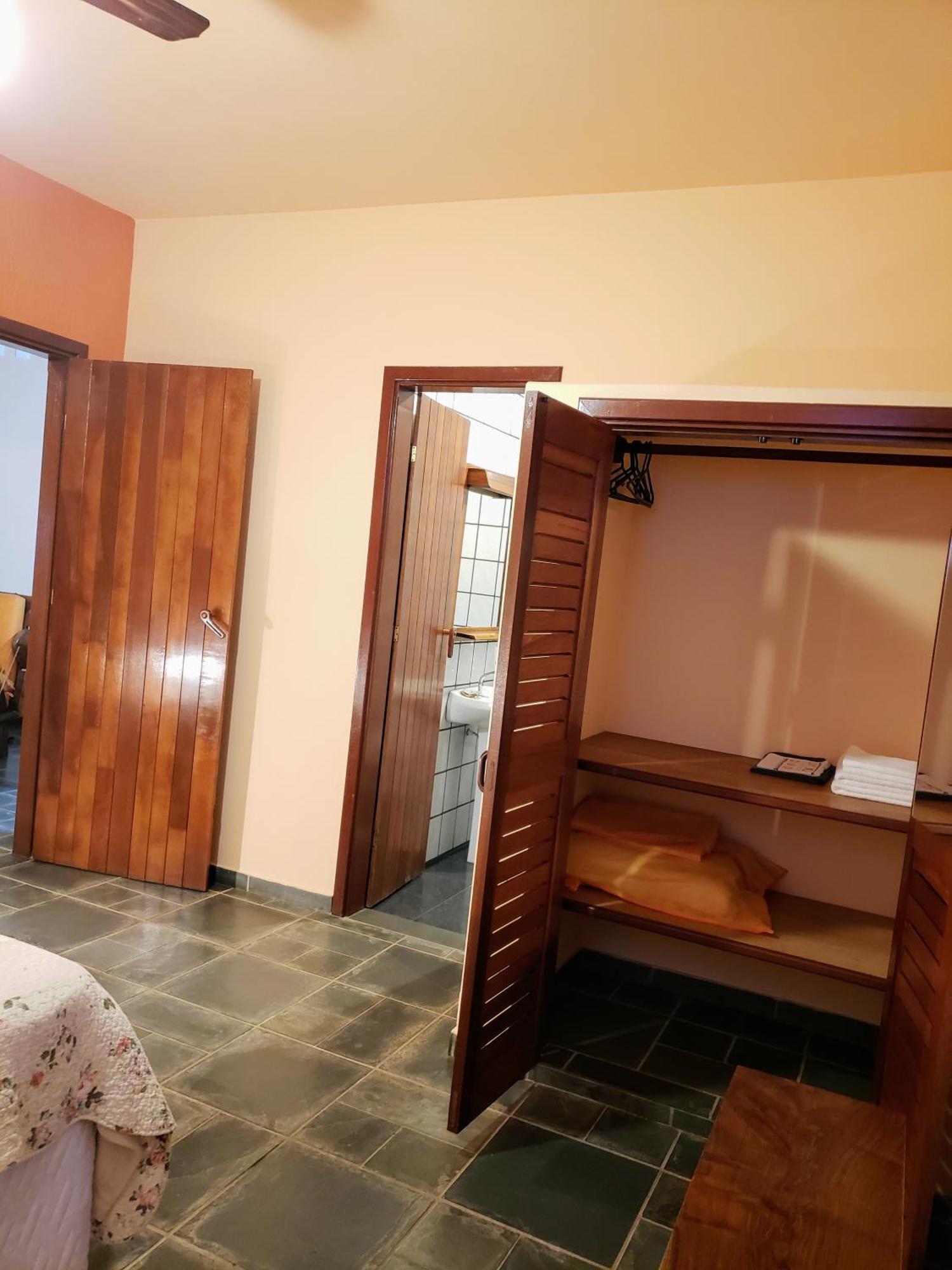 Pousada Vila Minas Itanhandu Buitenkant foto